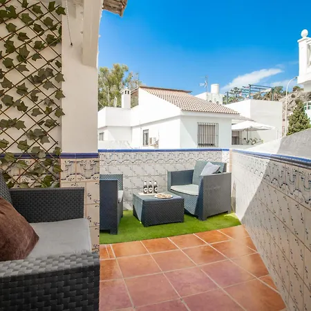C02 - Seaside Pedregalejo 3 Bedrooms Apartment Málaga